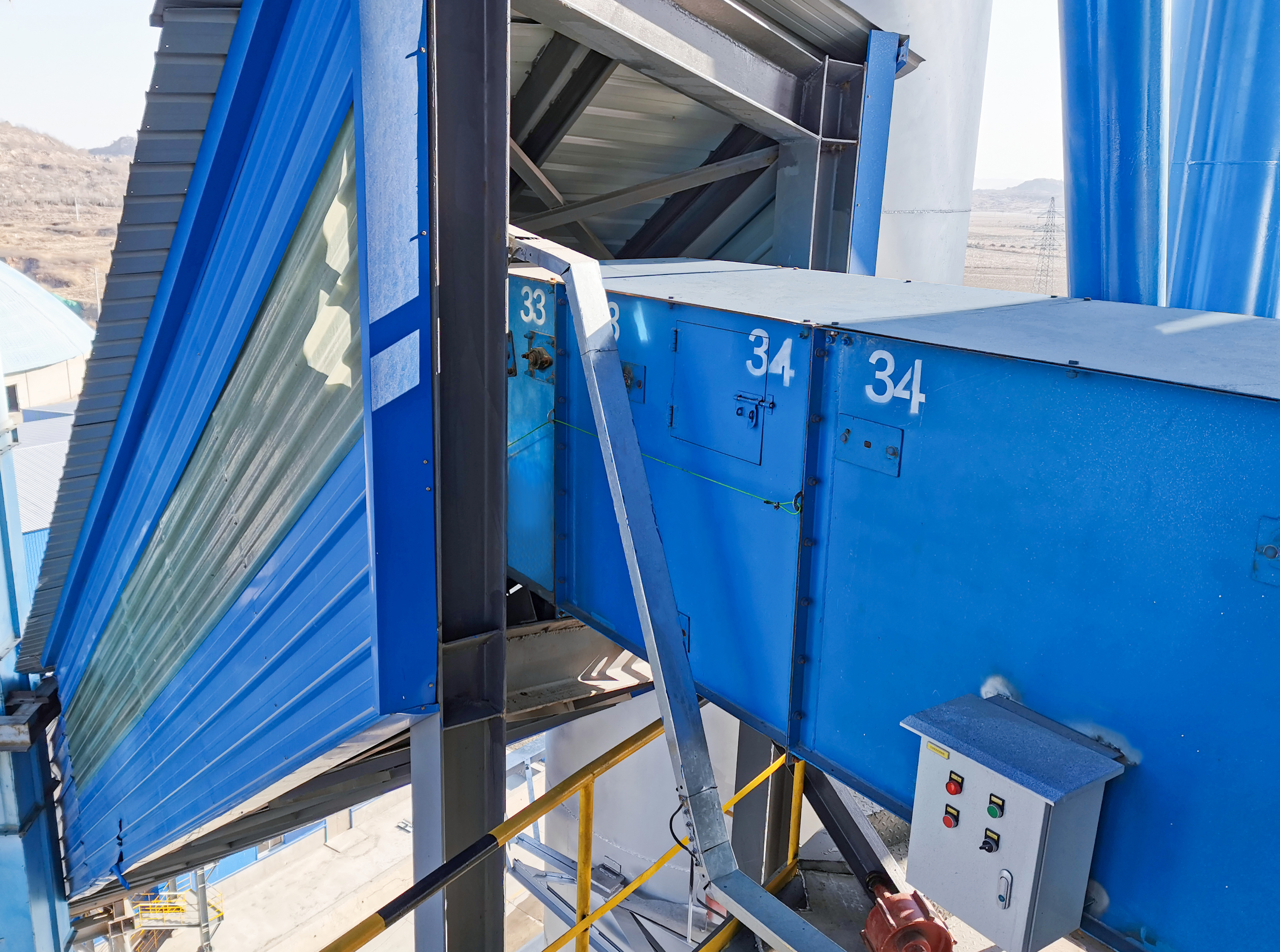  一臺大傾角皮帶機需要多少錢呢？